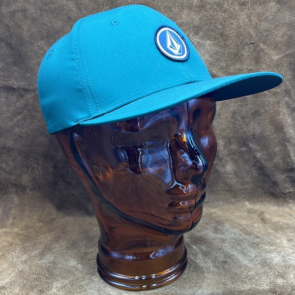 Volcom Green Fitted Hat - Picture 5 of 7